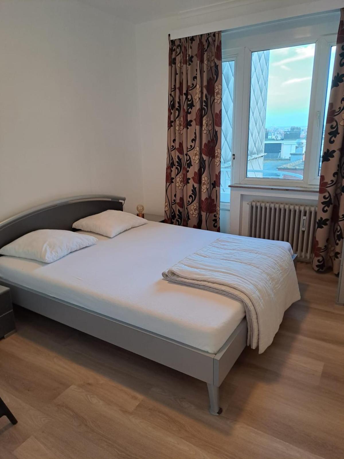 Appartement Met Prachtig Zicht Op Zee Ostend Luaran gambar